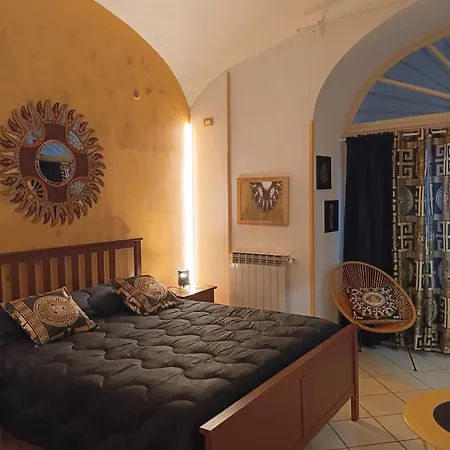 Luna Mare Beb Centro Bed & Breakfast