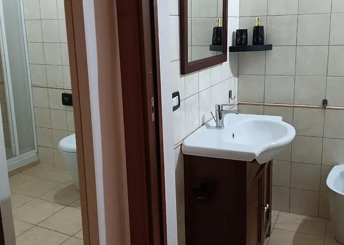 Alojamento de Acomodação e Pequeno-almoço Luna Mare Beb Centro Salerno