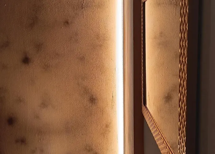 Alojamento de Acomodação e Pequeno-almoço Luna Mare Beb Centro 3*